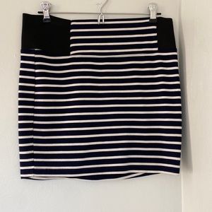 Striped mini skirt